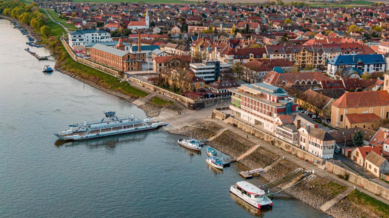 Szent Janos Hotel Mohács Exteriér fotografie