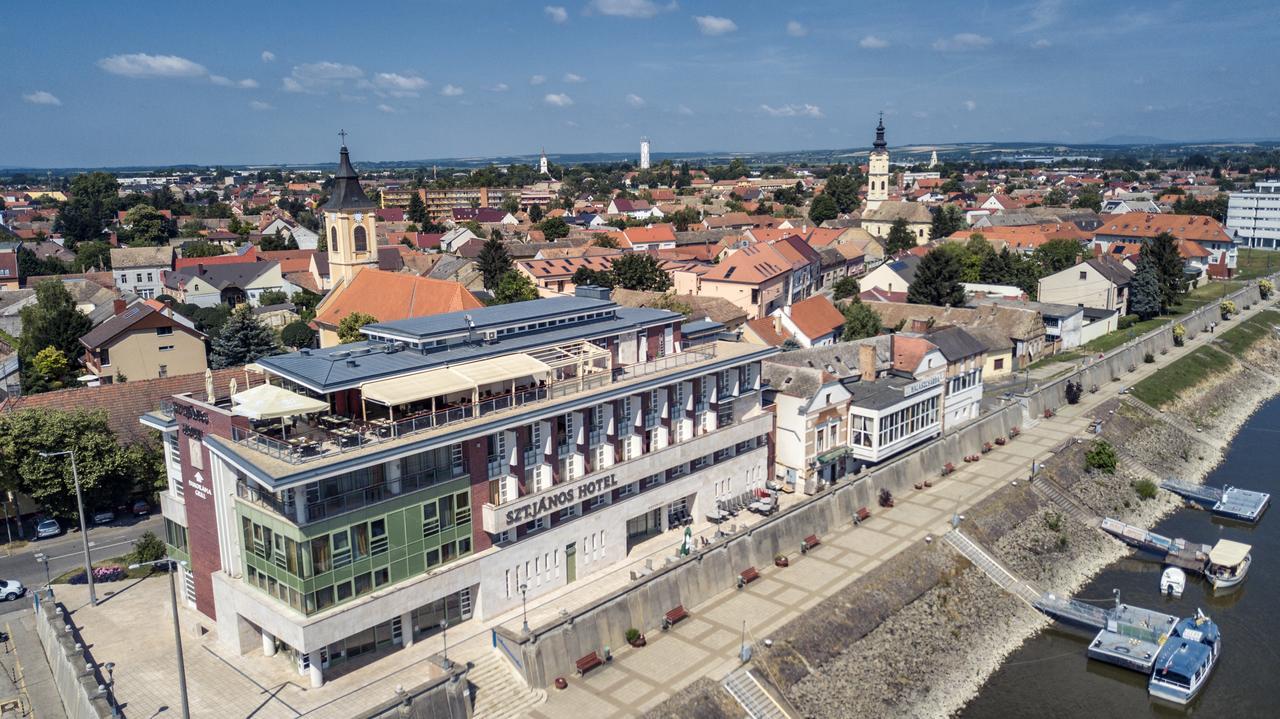 Szent Janos Hotel Mohács Exteriér fotografie